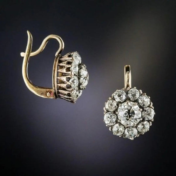 Brincos vintage em ouro
