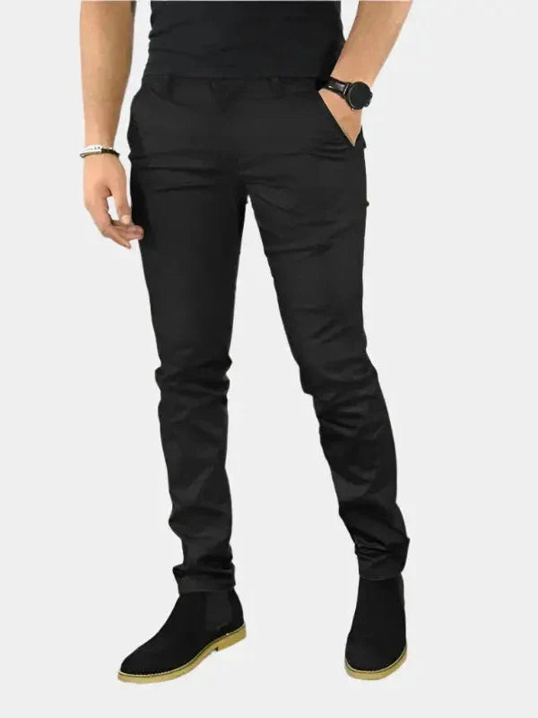 Daniel™ | Calças Slim Fit Essenciais