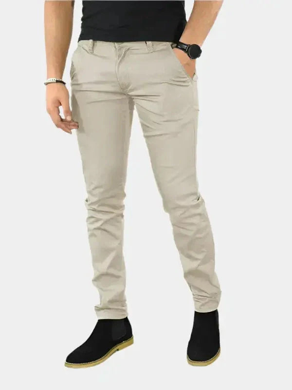 Daniel™ | Calças Slim Fit Essenciais
