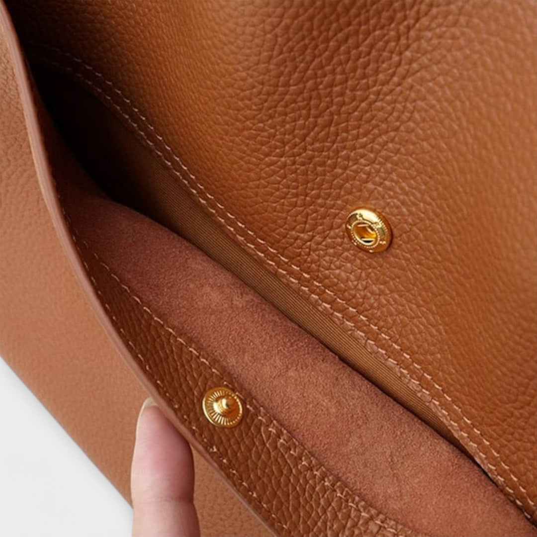 Lærke | Bolsa de Couro Feita à Mão
